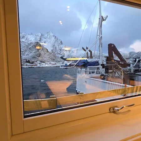 Hemmingodden Lodge *