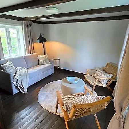 Hemmingodden 山林小屋 *