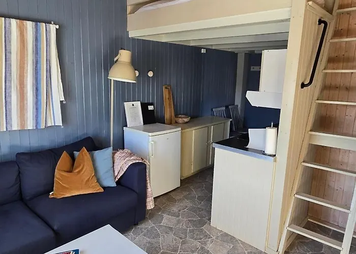 Hemmingodden Lodge *