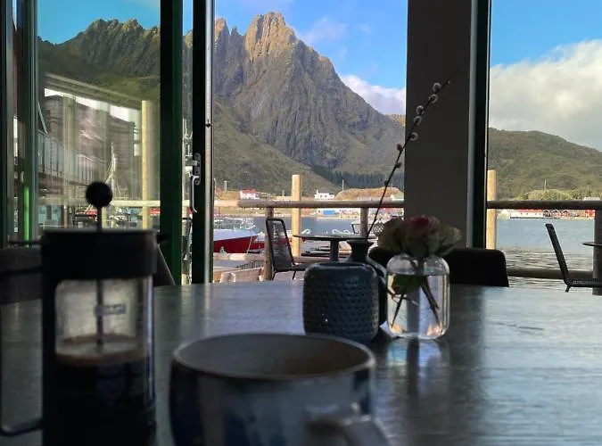 Hemmingodden Lodge *